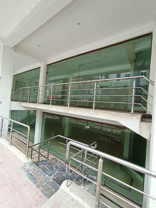 5 Floor Neat and Clean Building for Rent 17