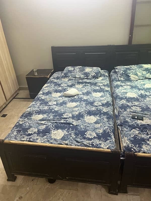 Chnyote Beds With matress 2