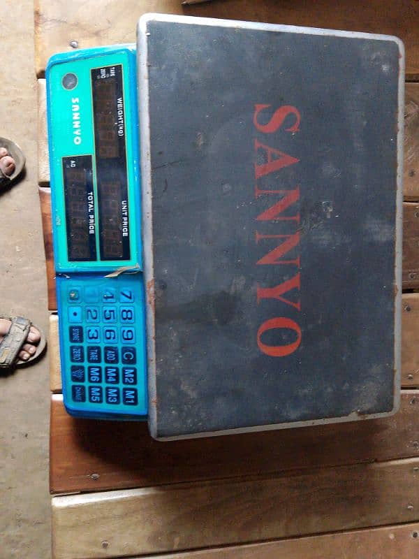 SANNYO Scale 0