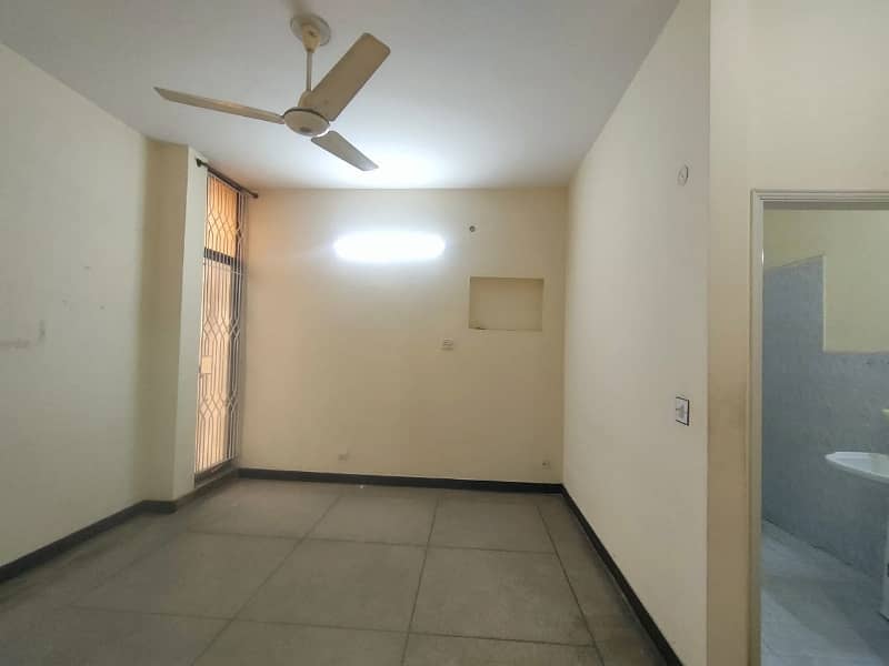 10-Marla 3-Bedroom's House Available For Rent In Askari-9 Lahore Cantt. 21