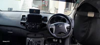 Toyota Hilux 2012