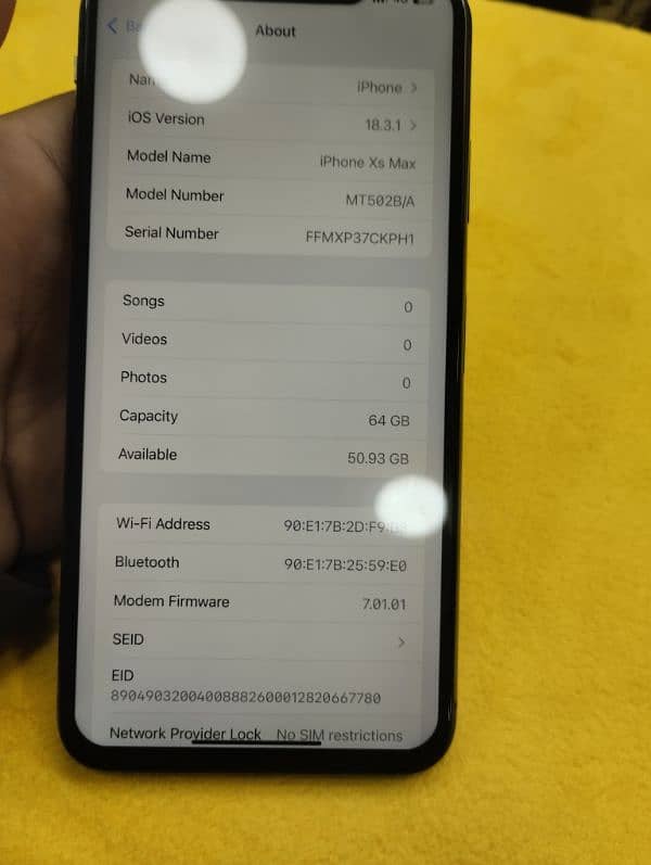 iphone xs max 64 GB factory unlock non PTA ha 4