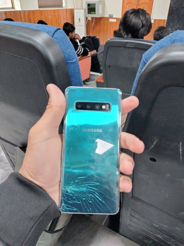 Samsung Galaxy S10  8/128 1