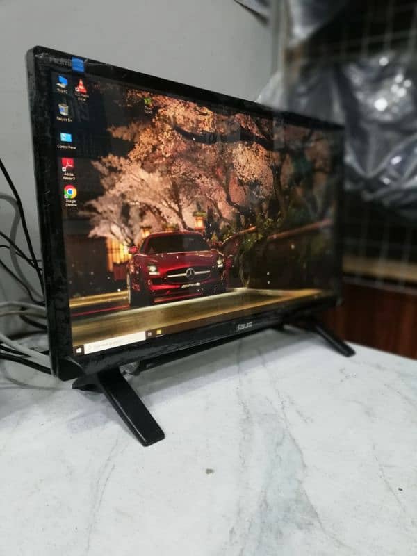 Asus 22 & 24 inch Full HD Gaming LED Monitors with Built-in Speakers 3