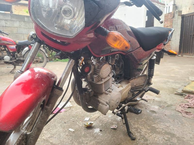 Suzuki gd110 look like new 12