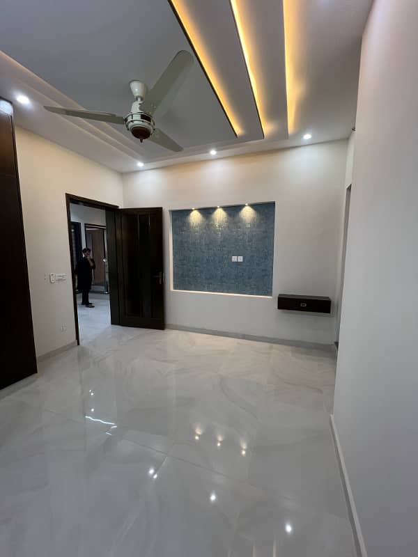 5 Marla brand new modern style house for sale, AL Hafeez Garden phase 5 main canal road Lahore 4