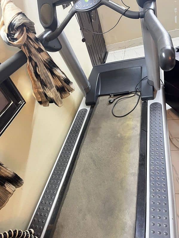 treadmill 4