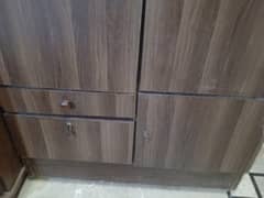 Almaire wardrobe for sale 3 door