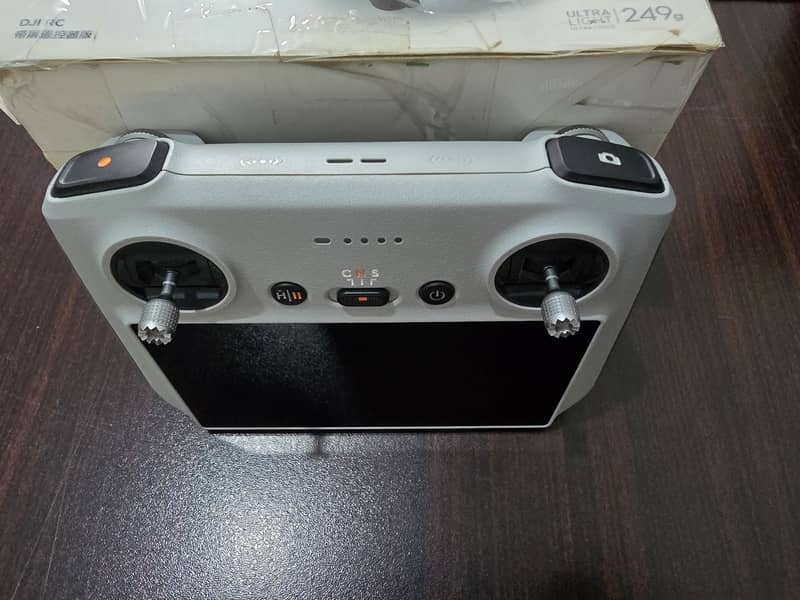 DJI RC Remote RM330 – Like New + Mini 3 Pro Box & Cover 5