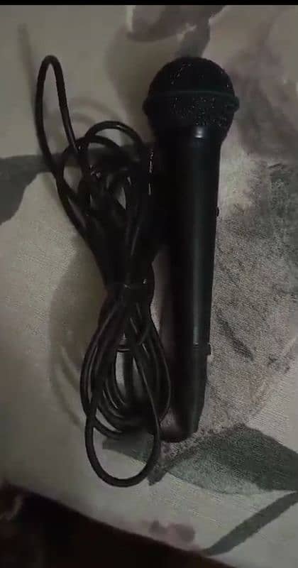 Microphone in very good condition 0