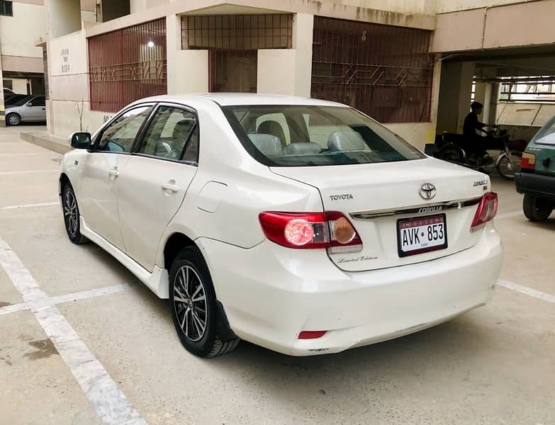 Toyota Corolla XLI 2011 Manual 9