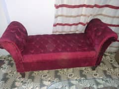 red sofa set