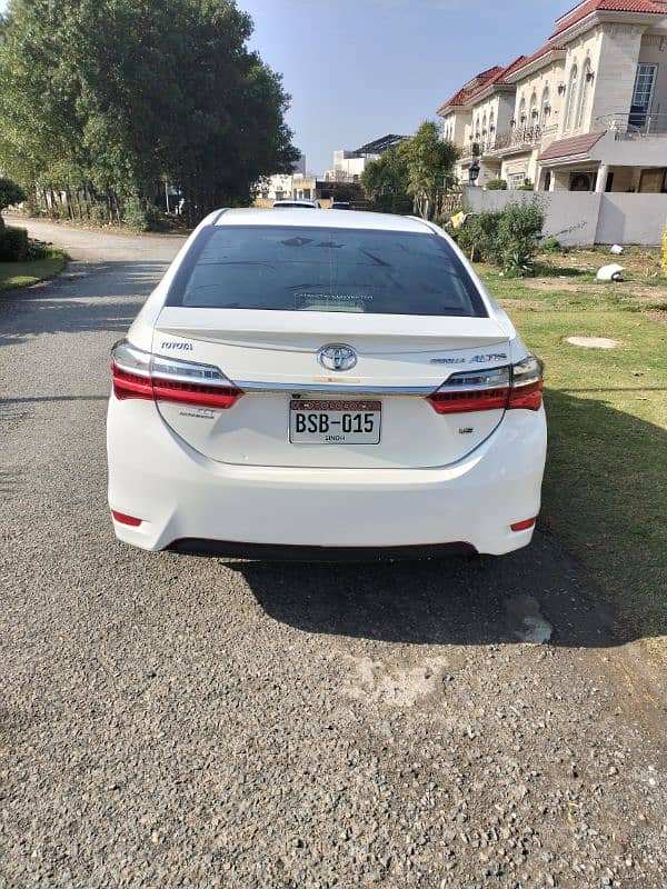 Toyota Corolla Altis 2018 1