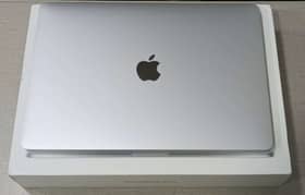 Apple MacBook Pro M2 2022