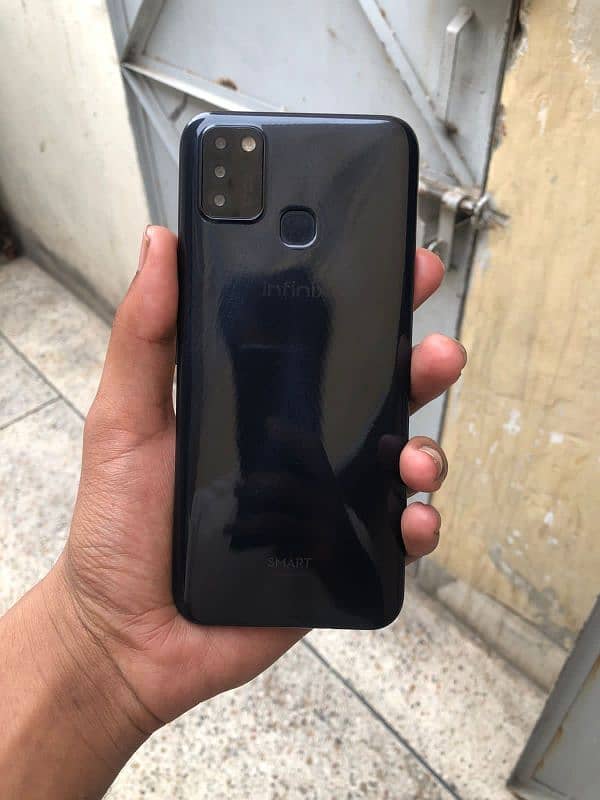 Infinix Smart 5 dual PTA all okay, only phone & cover 1