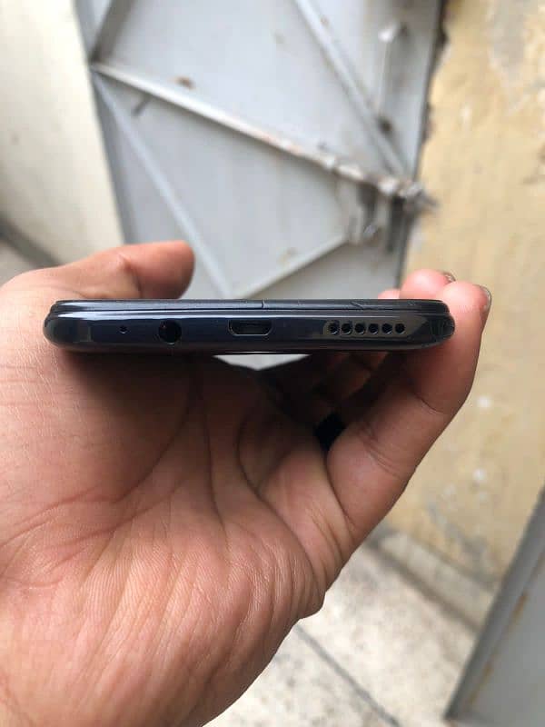 Infinix Smart 5 dual PTA all okay, only phone & cover 2