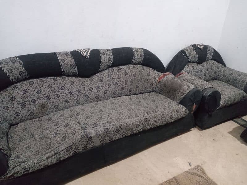 sofa sett 3seater with 1 seater 2 sofa sett for sale total 3 item 0