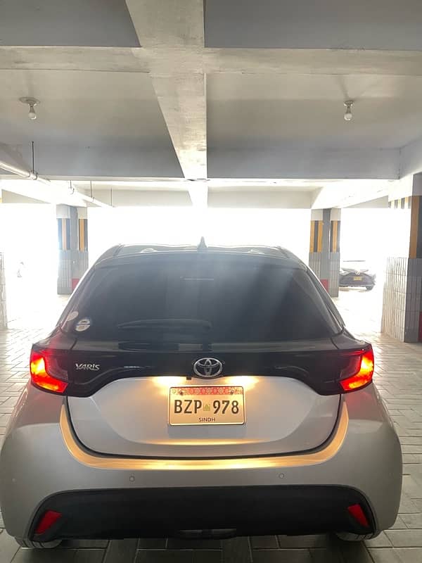 Toyota Yaris 2021 X push 6