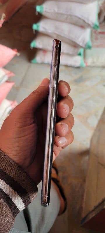 samsung s10 plus 8/128 PTA Block 3