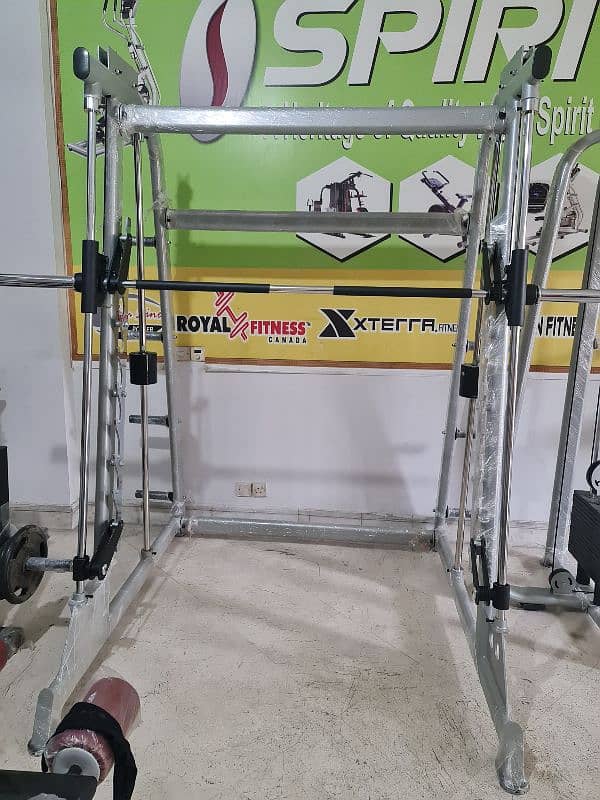 COMMERCIAL SMITH MACHINE & GYM EQUIPMANT 1