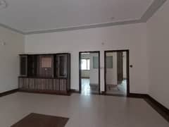 In Allama Iqbal Town - Umar Block 10 Marla House For sale