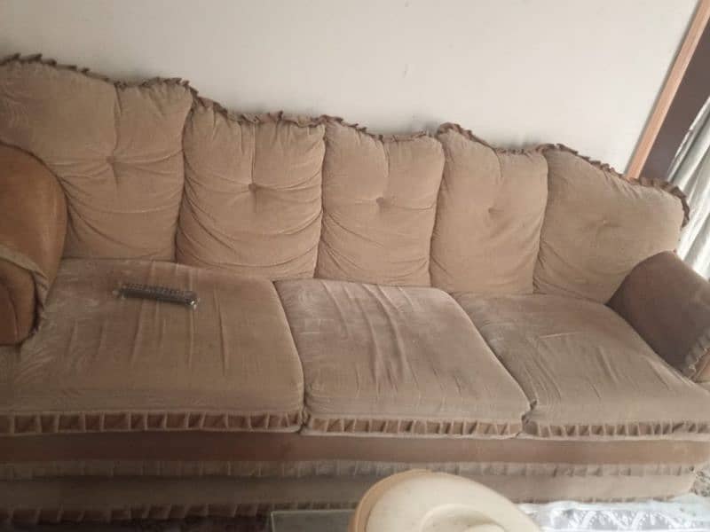 7 seater sofa 0