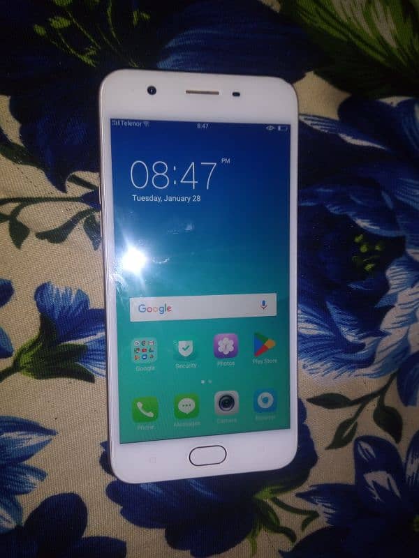 OPPO A57 6/128 0