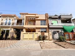 5 Marla Luxury House For Sale In Topaz Block