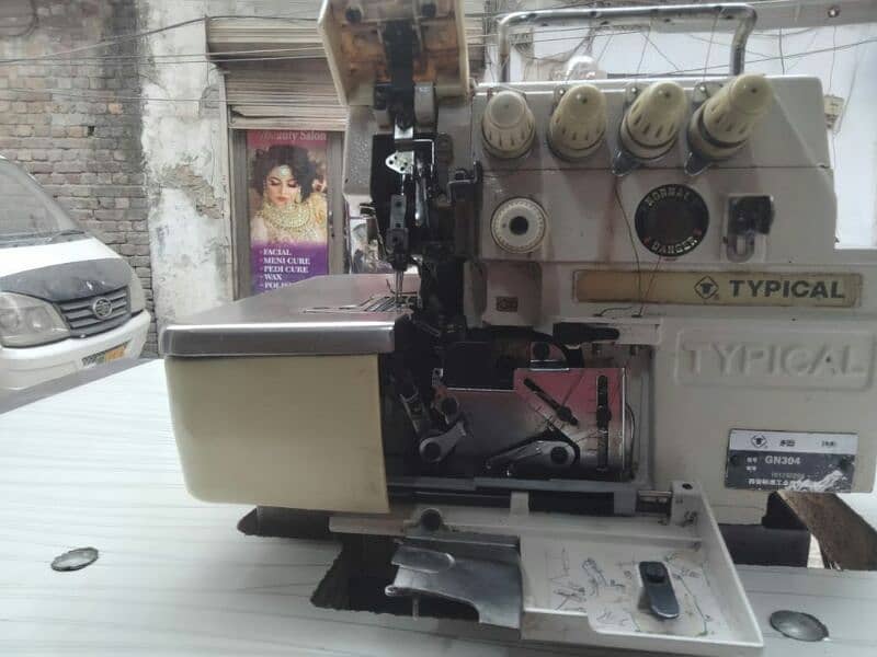 Overlock And Piko Machine for urgent sale 3