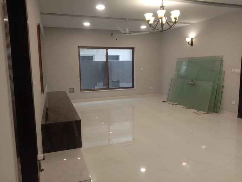 1 Kanal Full House With Solar For RENT In Bahria Town Phase 7 Rawalpindi 0