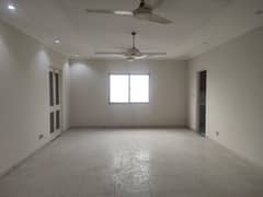 10-Matla 2-Bedroom's, Marble Flooring Separate Gate Upper Portion Available For Rent.