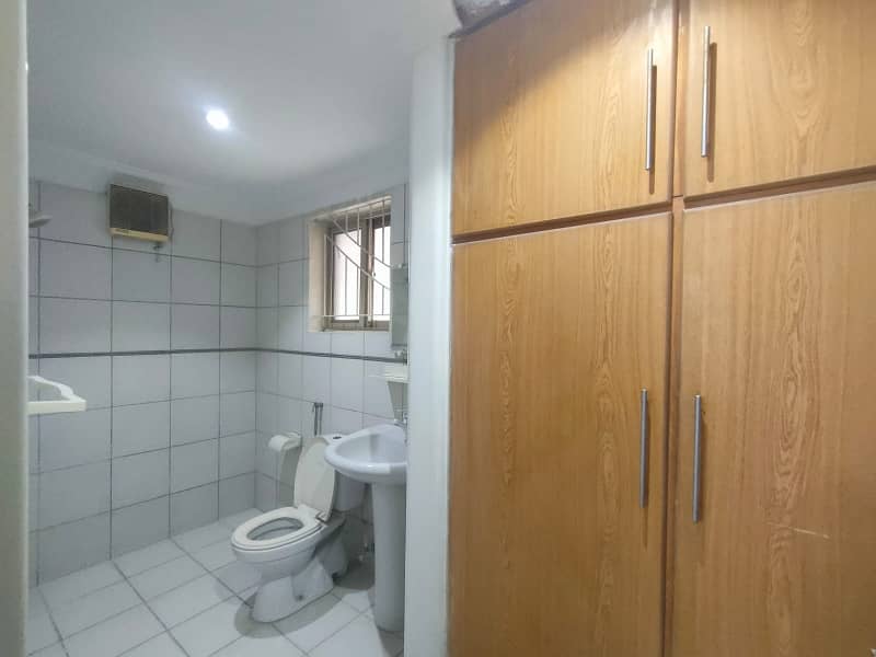 10-Matla 2-Bedroom's, Marble Flooring Separate Gate Upper Portion Available For Rent. 13