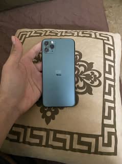 iPhone 11 pro max factory unlocked