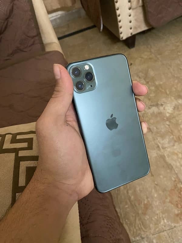 iPhone 11 pro max factory unlocked 8