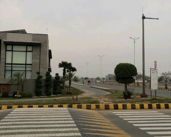 1 Kanal Residential Plot In DHA Defence Of Lahore Is Available For sale 0