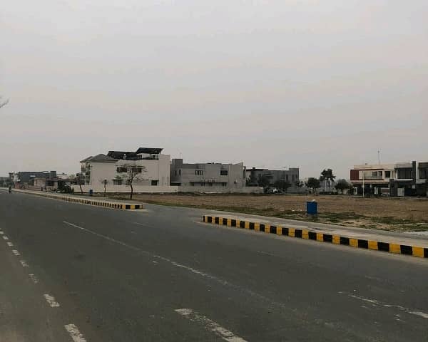 1 Kanal Residential Plot In DHA Defence Of Lahore Is Available For sale 1