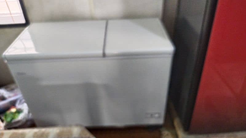 Haier Deep freezer 2 in 1 8