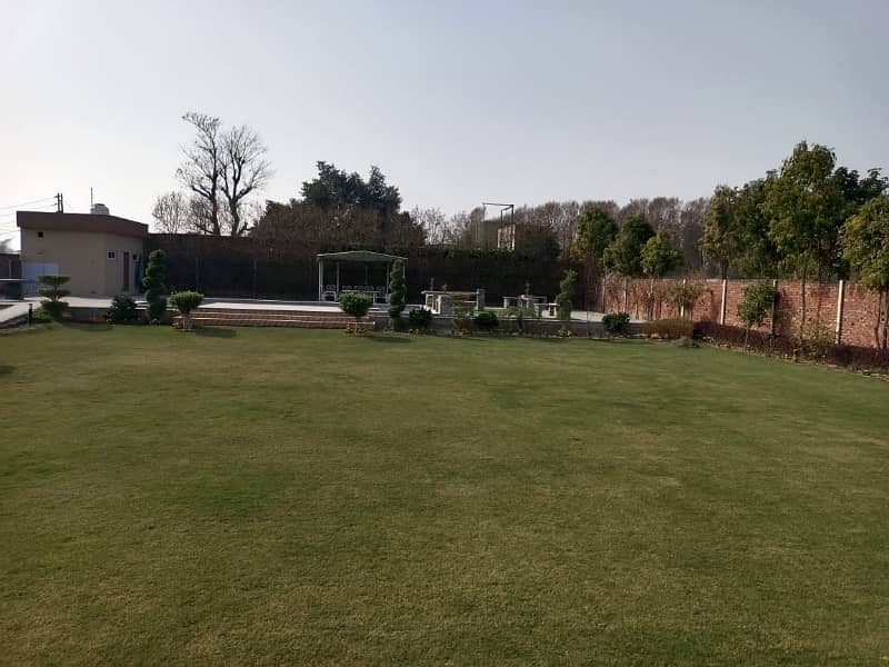 Good 4 Kanal Farm House For sale In Barki Road 10