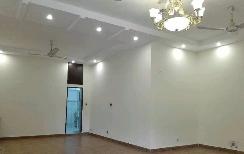 1 Kanal House For sale In Muslim Town 0