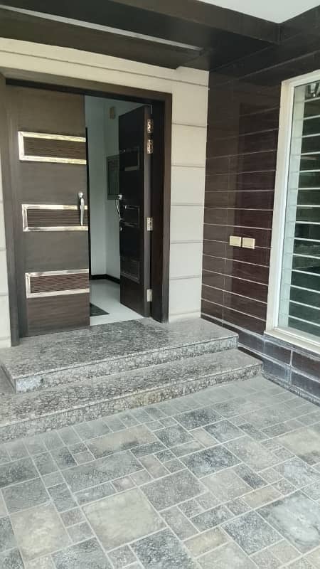 10 Marla Brand New Type Lower Lock Upper Portion Available For Rent In DHA Phase 4 Near Gold Crust Mall And Gazi Road DHA Phase 4 2