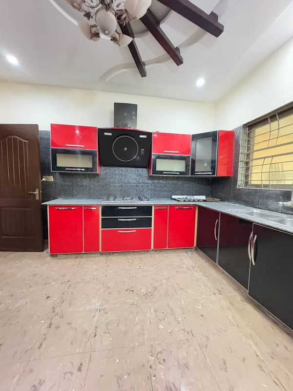 10 Marla Like Brand New Villa Available For Rent In Dha Phase 8 Ex Park View 6