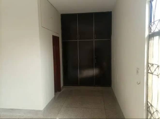 Corner 10 Marla House In Stunning Gulshan Ali Colony Is Available For Sale 5