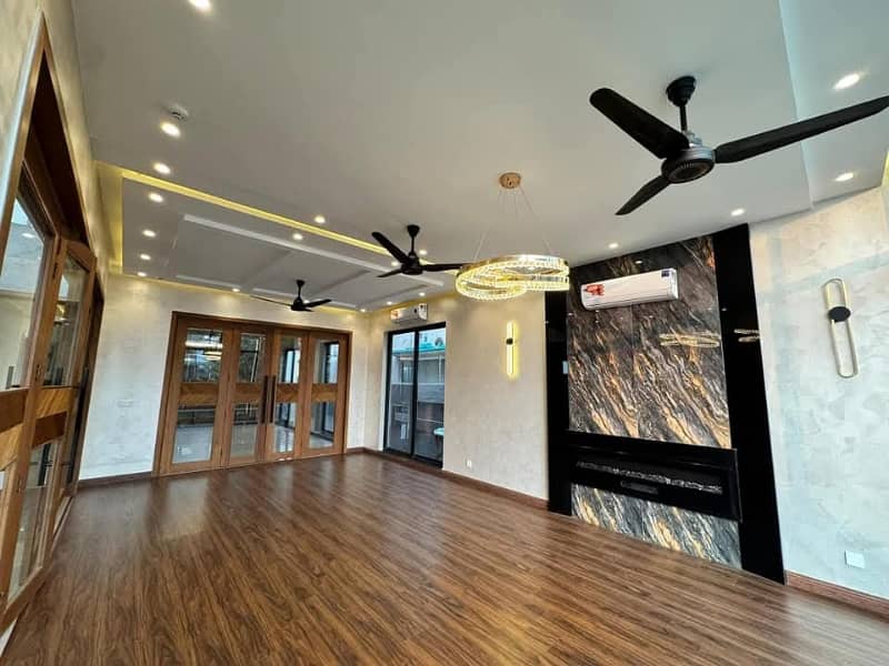 Brand New 1 KANAL Upper Portion Beautifully Designed Modern House For Rent In DHA Phase 8 3