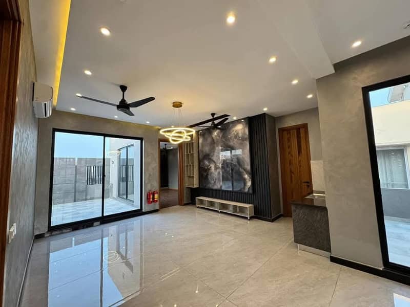 Brand New 1 KANAL Upper Portion Beautifully Designed Modern House For Rent In DHA Phase 8 6