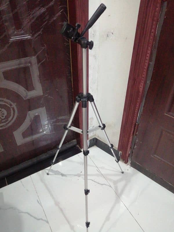 2 Stand set+Ring light+power bank 1