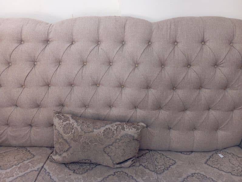 5 seater sofa wooden for sale 3