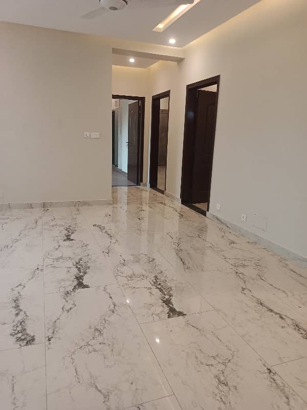 10 Marla Brand New Apartment for Sale in Askari 11 Lahore 0