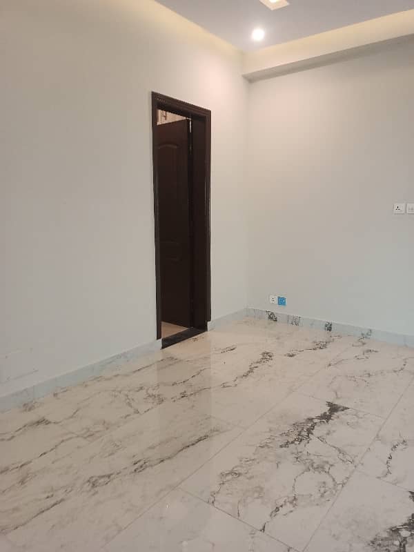 10 Marla Brand New Apartment for Sale in Askari 11 Lahore 3