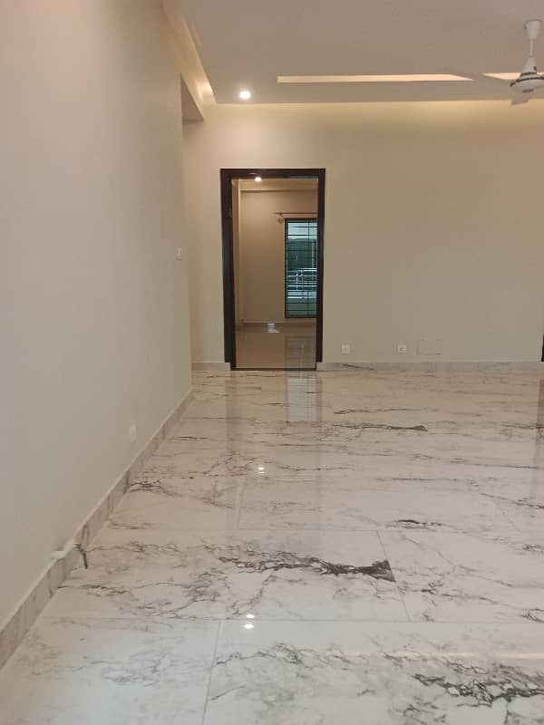 10 Marla Brand New Apartment for Sale in Askari 11 Lahore 9