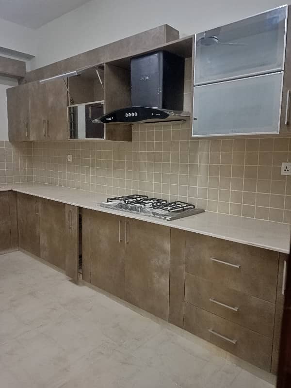 10 Marla Brand New Apartment for Sale in Askari 11 Lahore 10